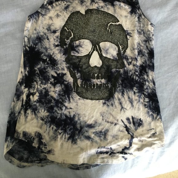 Skull Tank Top-HOT TOPIC - Picture 4 of 5